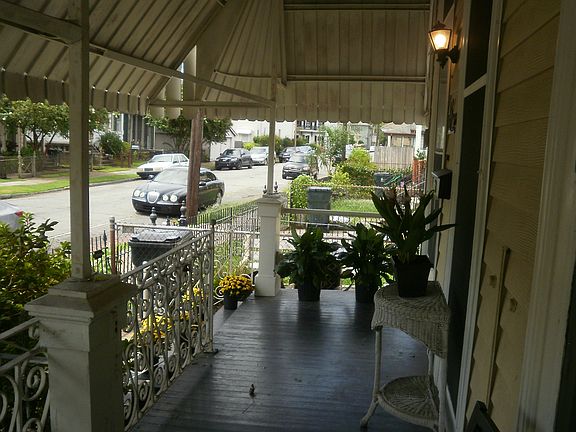 3rd image of 6107 Laurel St