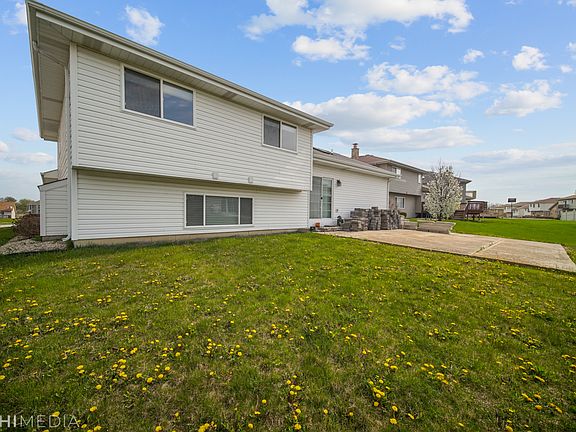 3rd image of 5243 Bentgrass Ave