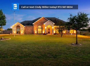5820 Deerfield Ln, Midlothian, TX 76065