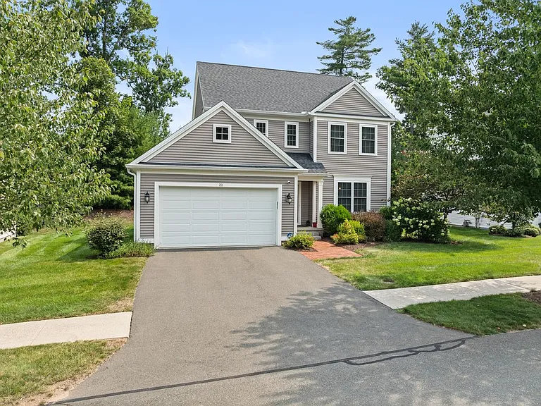 21 Carson Way — Photo 33
