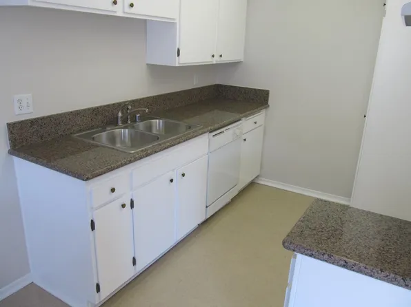 8163 Redlands St APT 61, Playa Del Rey, CA 90293