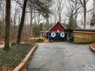 551 Lakeshore Cir, Hartwell, GA 30643