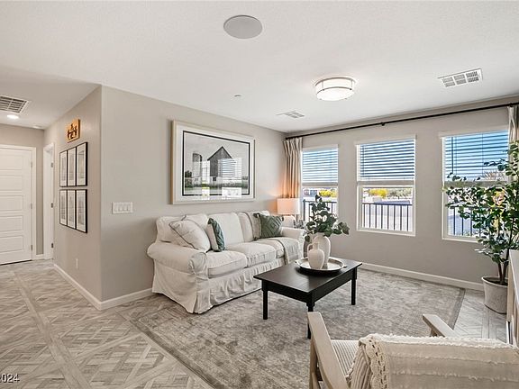 3rd image of 4238 Lemay St #1