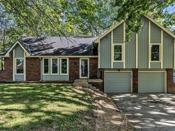 1405 NE 99th St, Kansas City, MO 64155