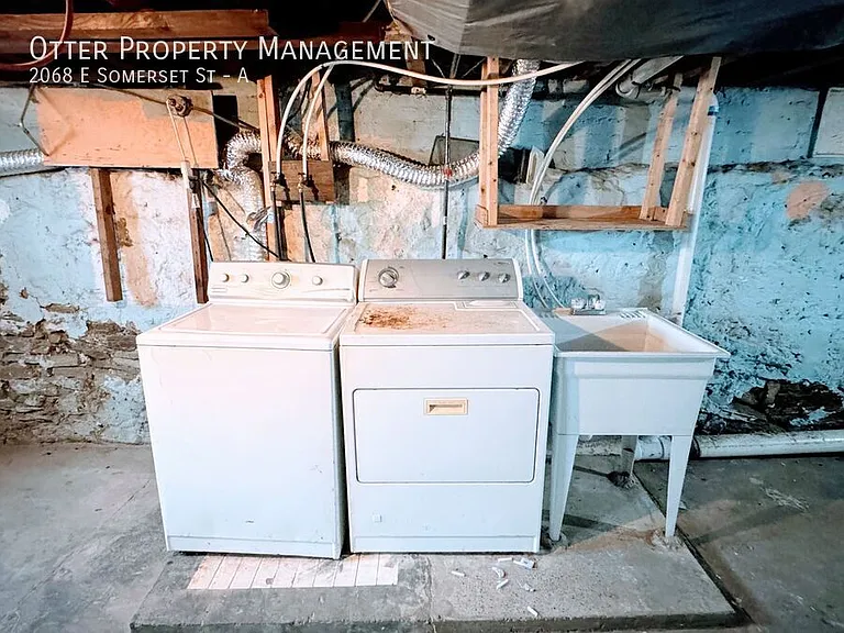 2068 E Somerset St #A — Photo 28