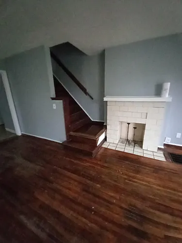 1352 E Hudson St Photo 1
