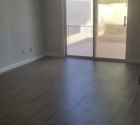 4th image of 3978 Pebble Creek Ave
