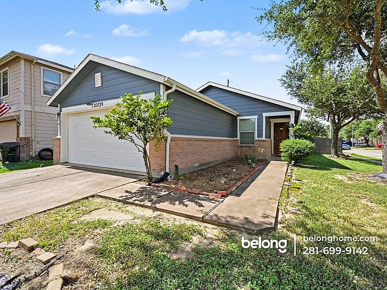 20739 Dickinson Manor Ln — Photo 3