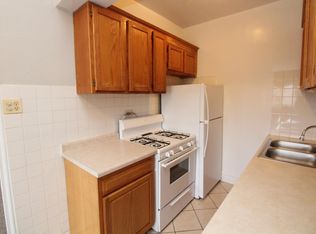 1033 W Loyola Ave #607, Chicago, IL 60626