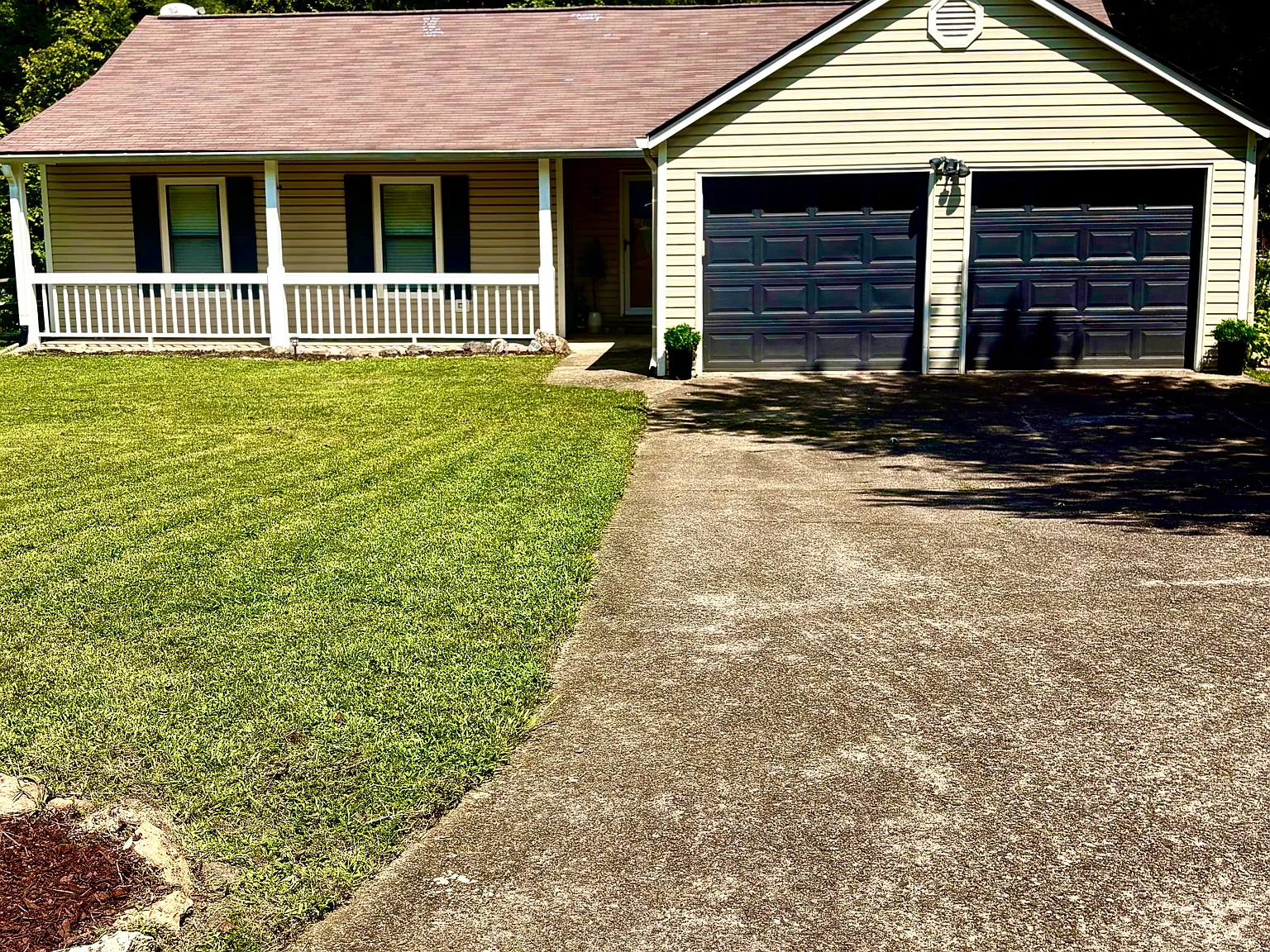 3 bed, 1462 sqft, $3,750 — Photo 2