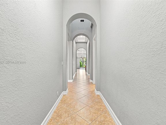 4th image of 10726 NW 80th Cir