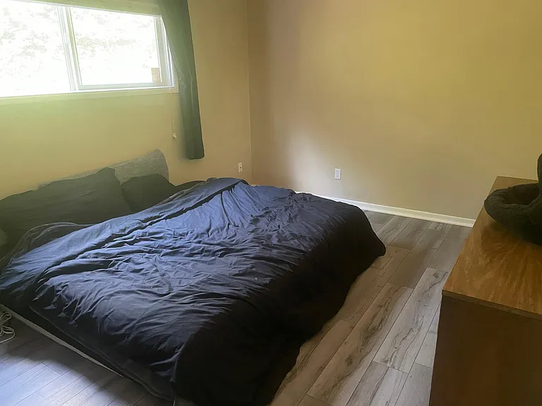 1035 SW Bertha Blvd #16 — Photo 4