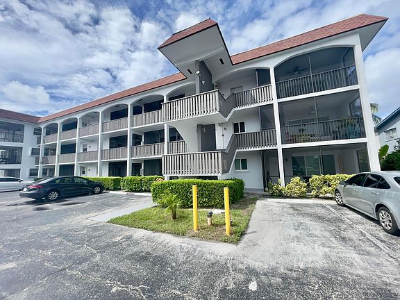 2nd image of 651 Pine Drive #207
