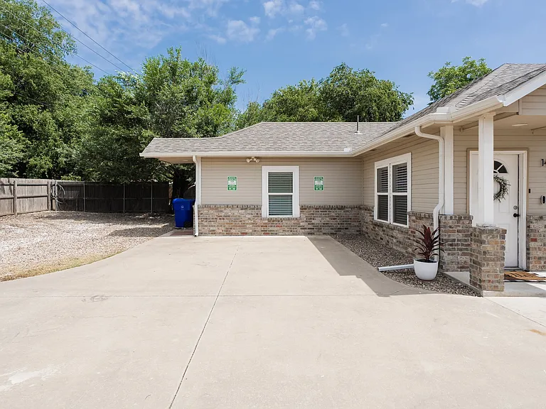 1418 George Ave #1 — Photo 10