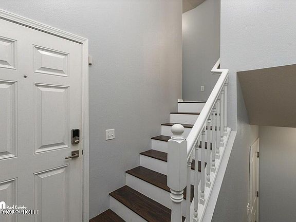 5th image of 10329 Valley Park Dr