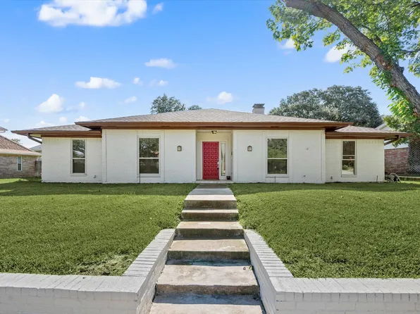 1112 Timber View Dr, Bedford, TX 76021