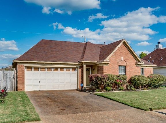 2nd image of 4236 Rainey Woods Dr
