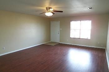 4th image of 4400 Sand Dollar Dr