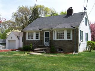 17 Mountain Ridge Dr, Wayne, NJ 07470