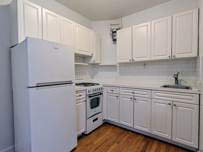 506 E 82nd St #16 — Photo 1