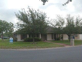 1st image of 2124 Nightingale Ave