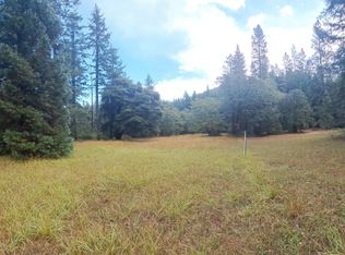 320 Briar Ln, Selma, OR 97538