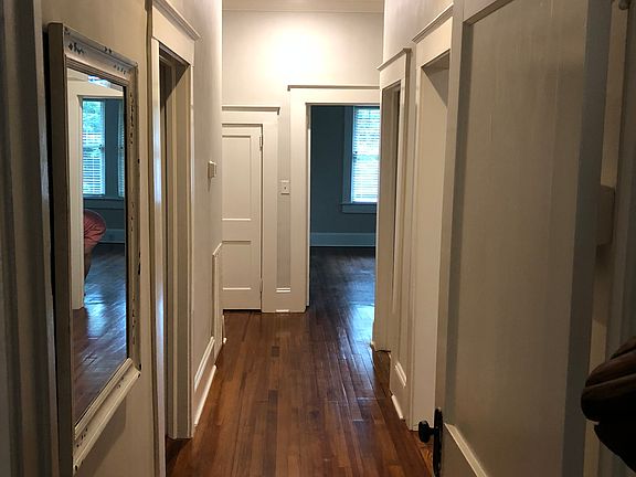 3rd image of 597 Poplar St