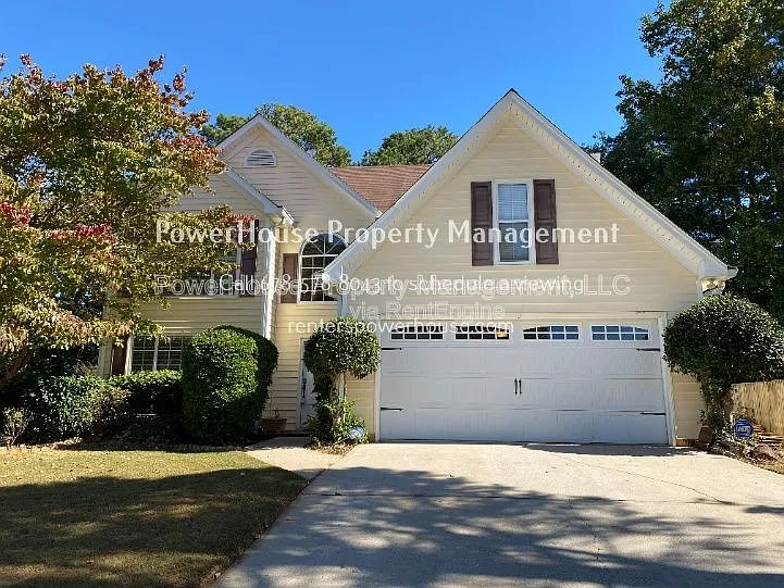 605 Suwanee Lakes Cir — Photo 56