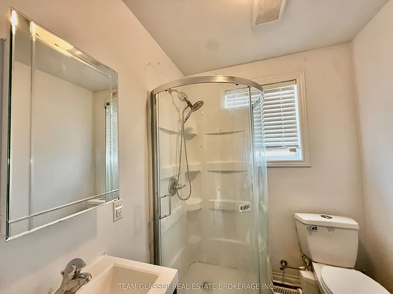 691 Oakcrossing Rd — Photo 8