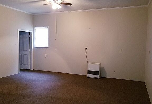 4th image of 135 Stiles Dr