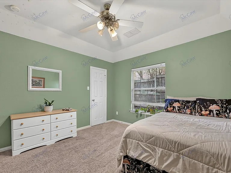 2061 Le Mans Dr — Photo 24