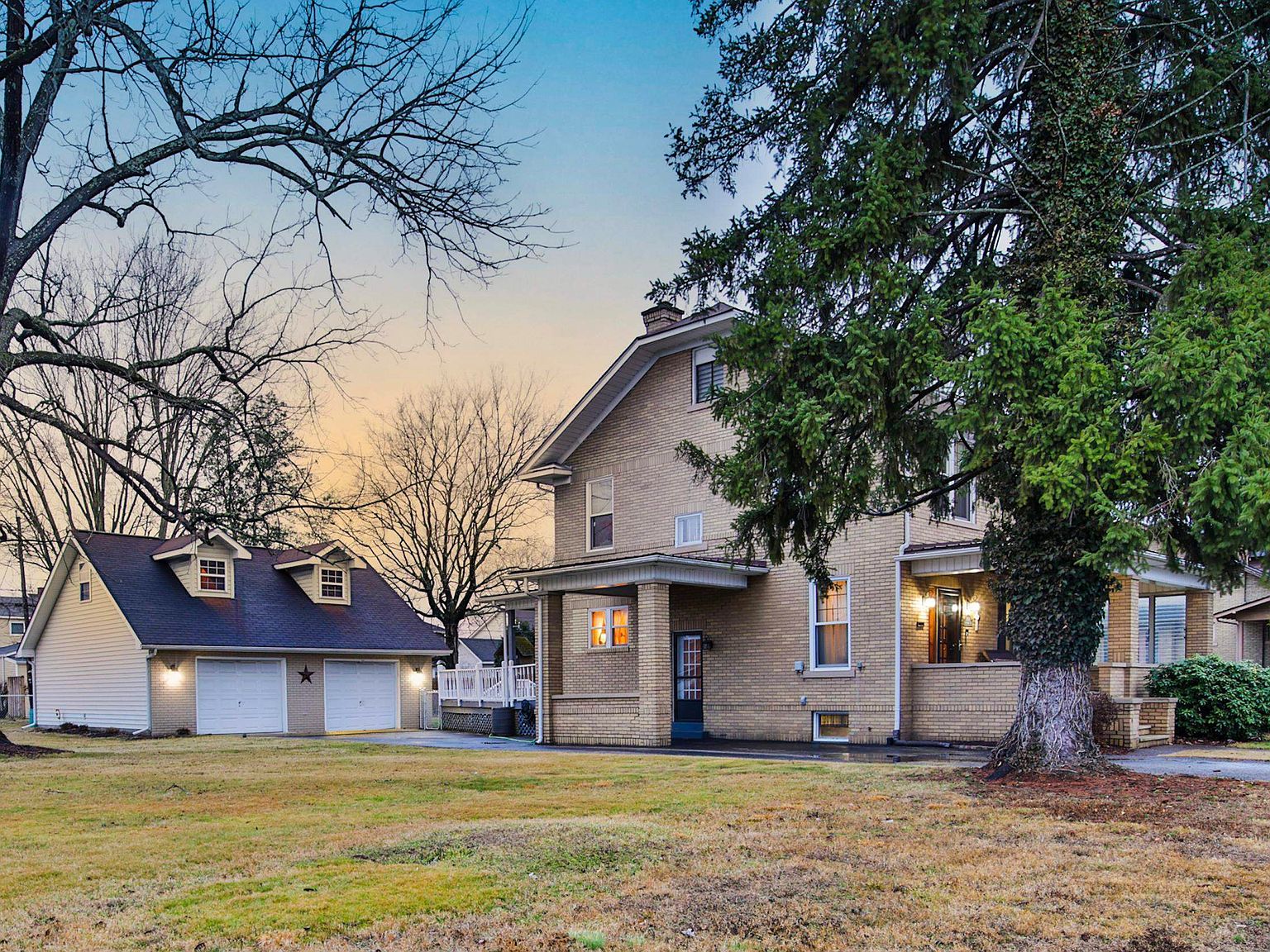 2616 Hackworth St, Ashland, KY 41101 Zillow