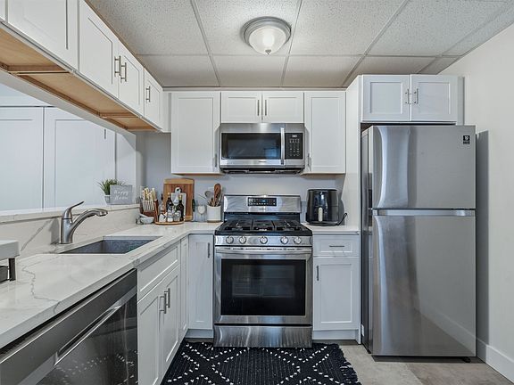 4th image of 187 Wayne St APT 113C