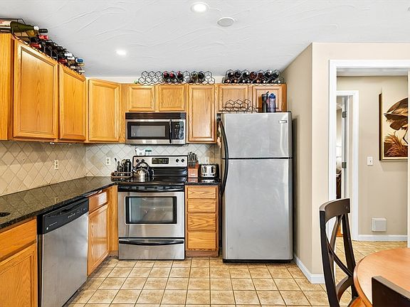 5th image of 111 Berrington Rd #111