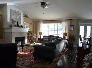 2035 Dudley Ct, Navarre, FL 32566
