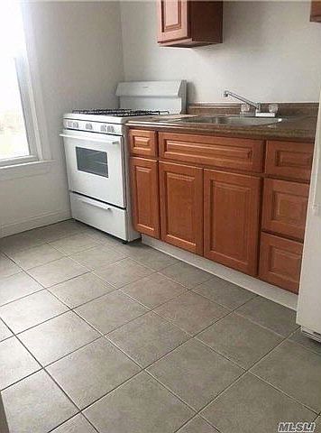 1st image of 108 Grove St APT 1D