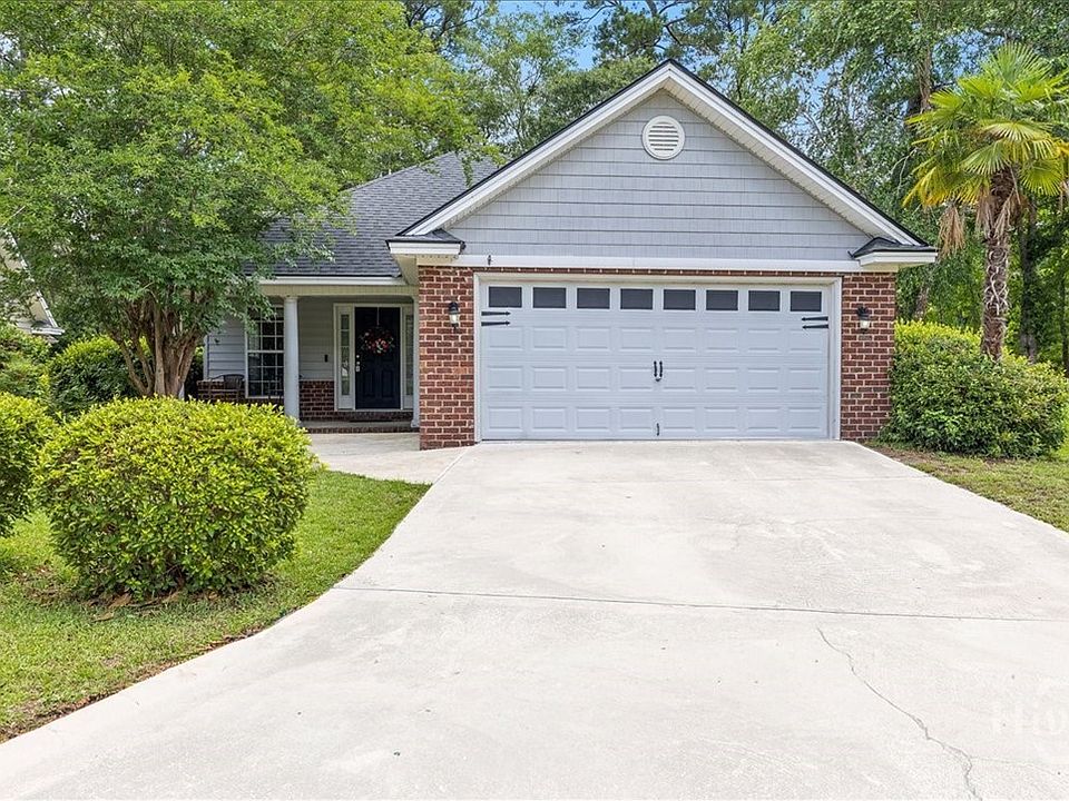 1st image of 85 Oak Ridge Circle