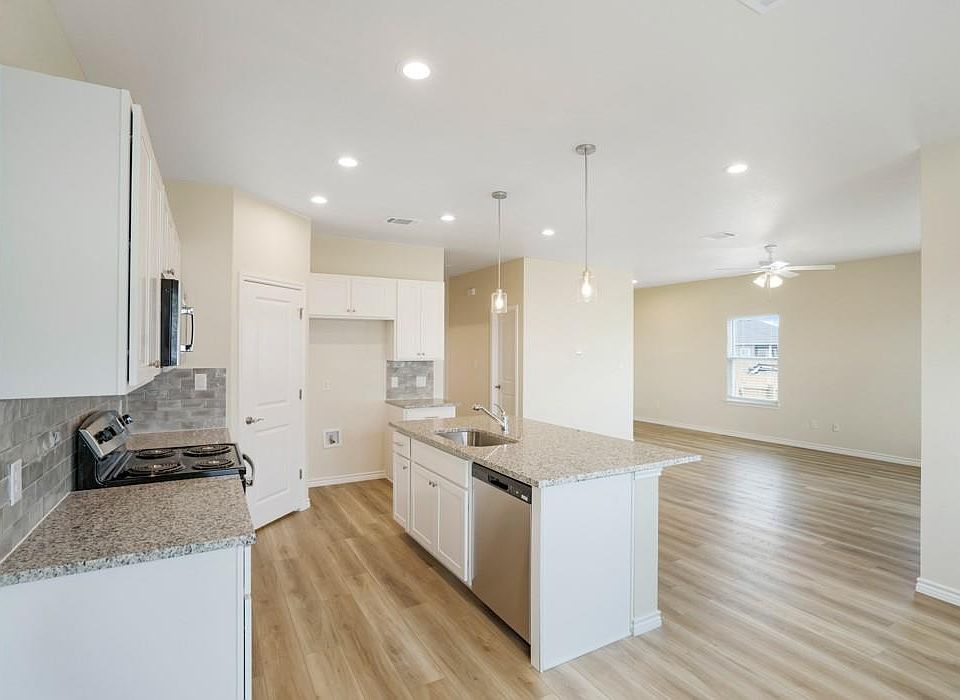 1st image of 515 War Admiral Dr #A & B