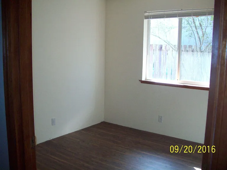 2720 S 11th St — Photo 13