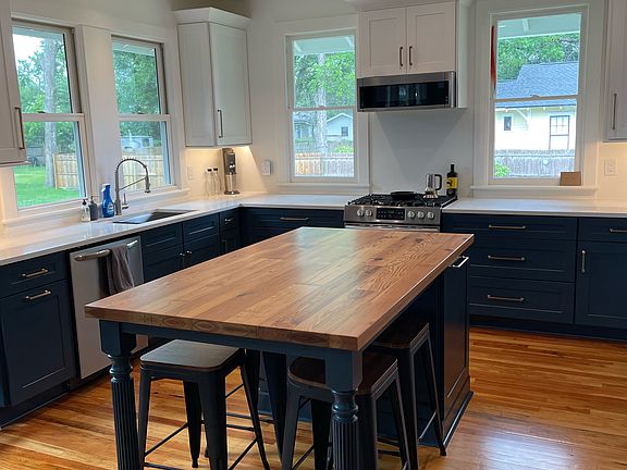 Open kitchen
