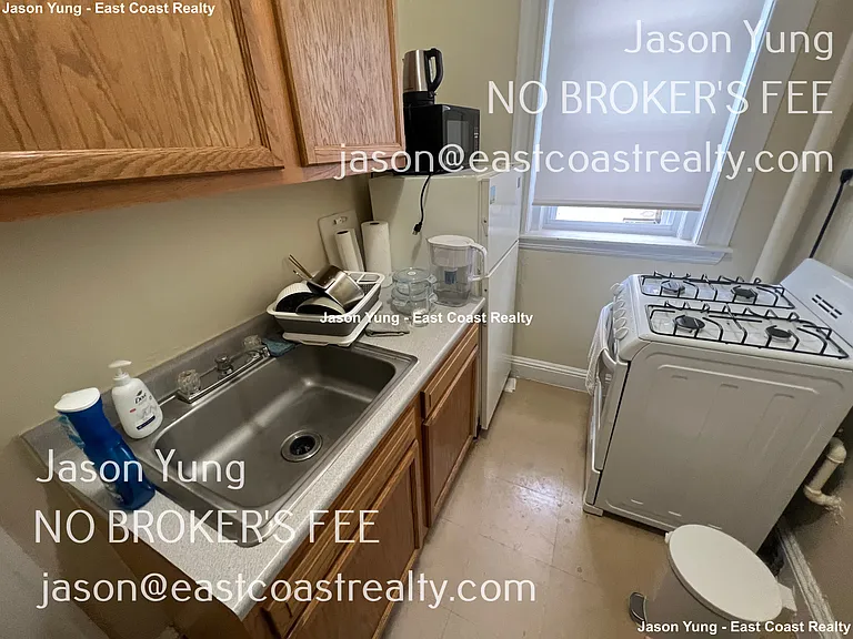 225 Kelton St #9 — Photo 4