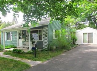 111 Fern St, Northampton, MA 01062