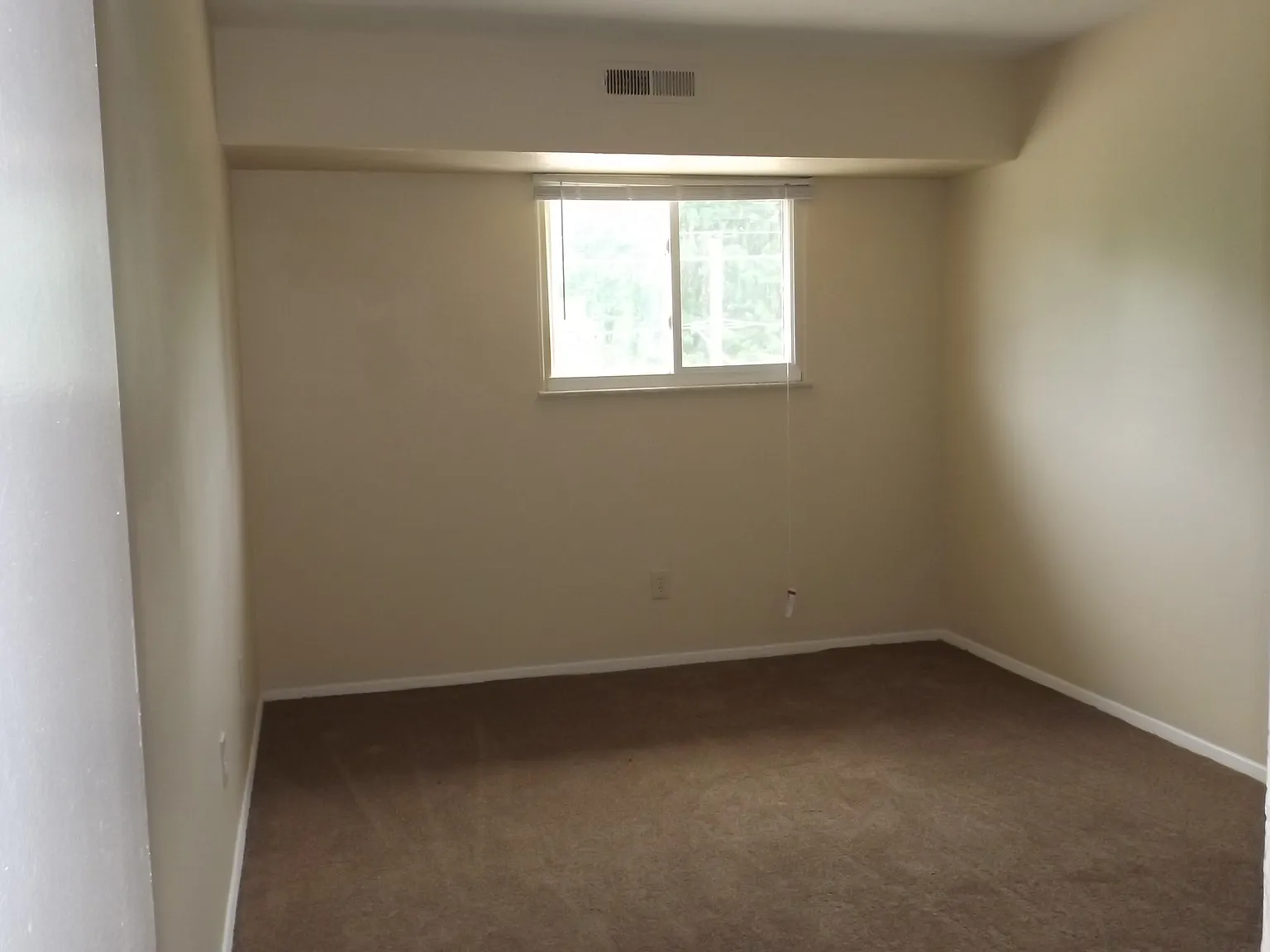 841 Silver Meadows Blvd — Photo 4