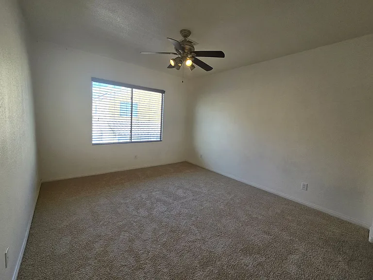 9164 Craven Ave — Photo 27