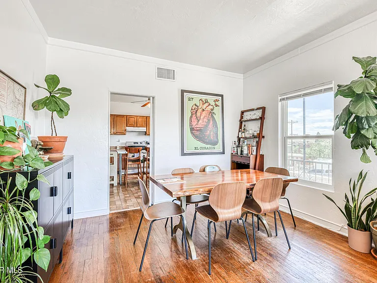 1300 Randolph Dr — Photo 22