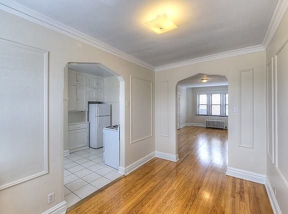 4th image of 317 W Calendar Ave #3C