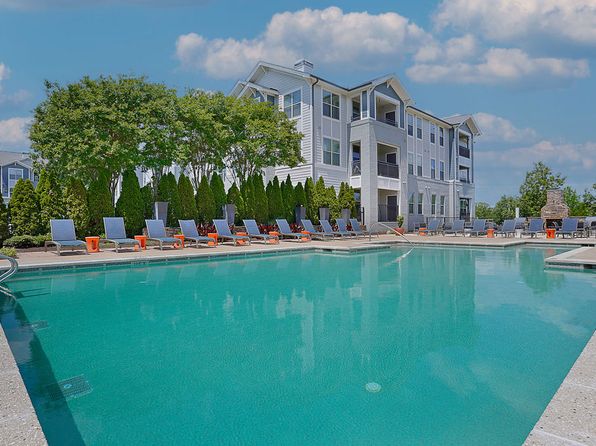 6450 Viewpointe Cir #5810541