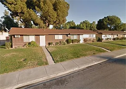 15025 Elm Ct