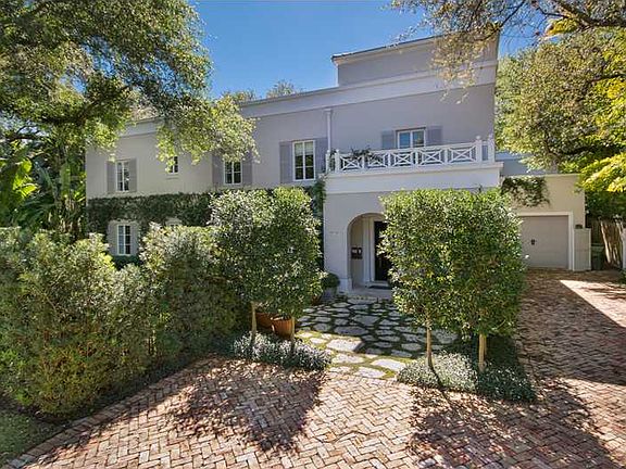 Gorgeous Moorings Home