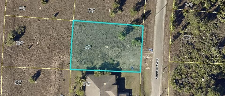 2nd image of 728 GODWID AVENUE S LOT 10